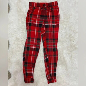 Secret Treasures Plaid Red pajamas joggers with pockets size small